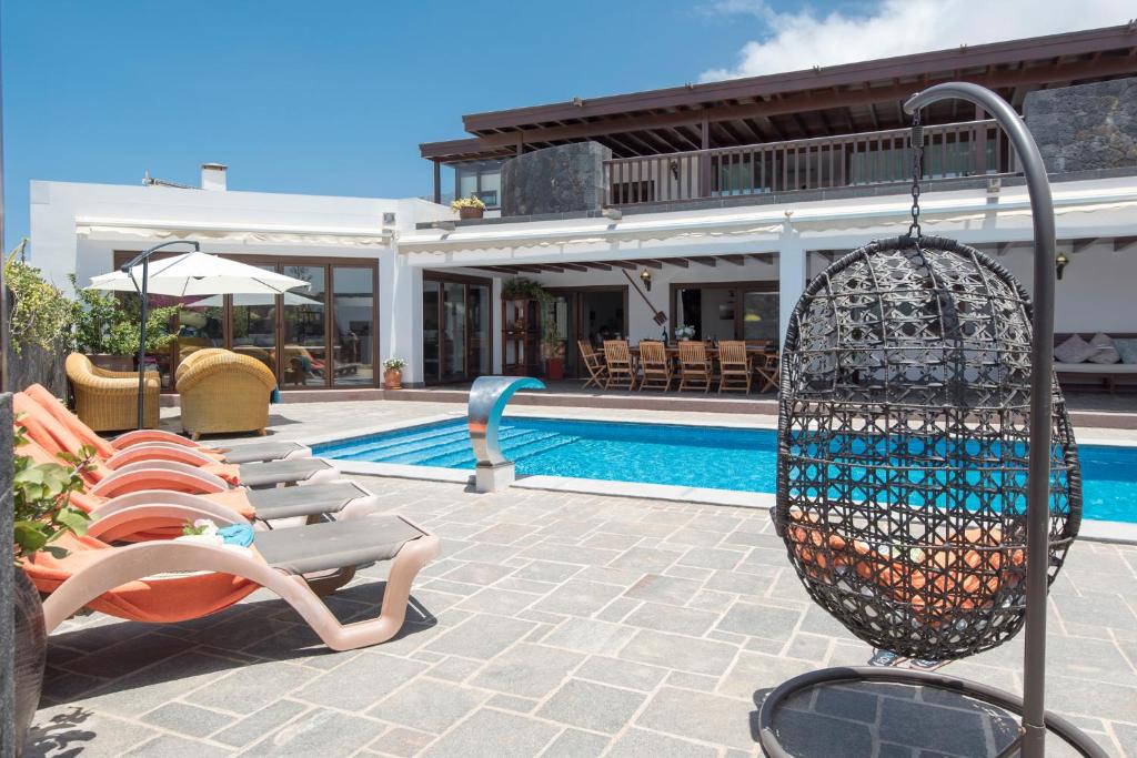 Bazén v ubytovaní Finca Daniela alebo v jeho blízkosti