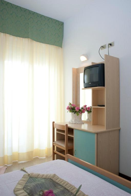 TV a/nebo společenská místnost v ubytování Hotel Solmar