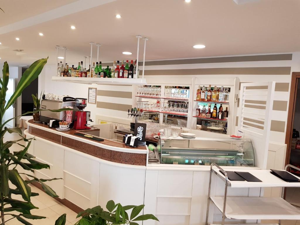 Nápoje v ubytování Hotel Helvetia
