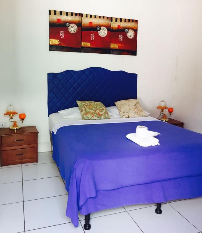 Hostal Casa San Miguel - Family Room With Private Bathroom