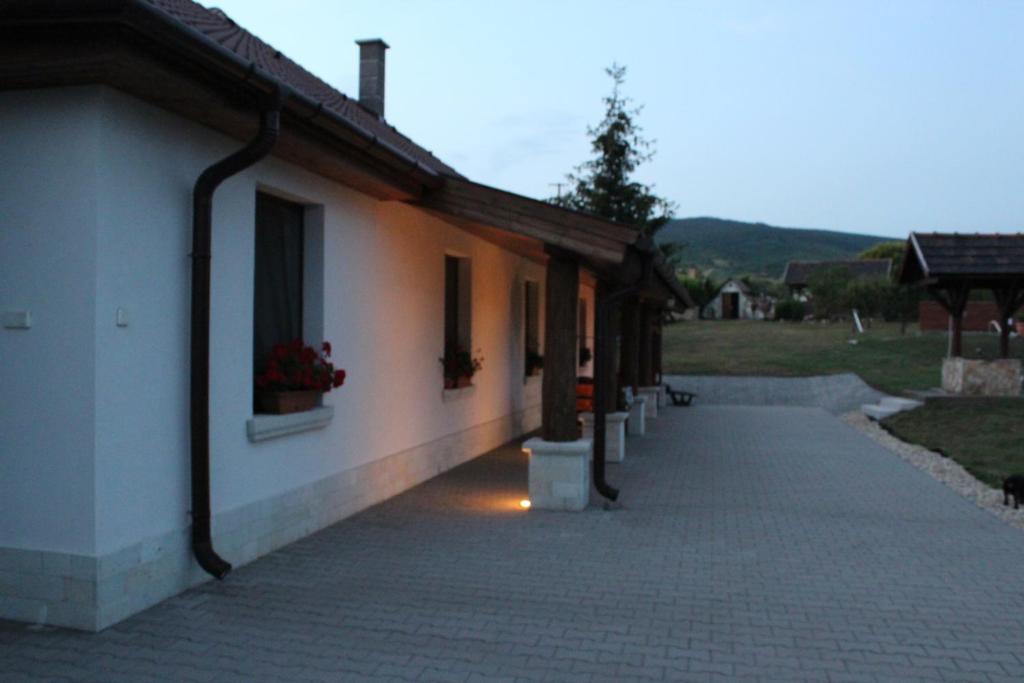 Budova, v ktorej sa penzión nachádza