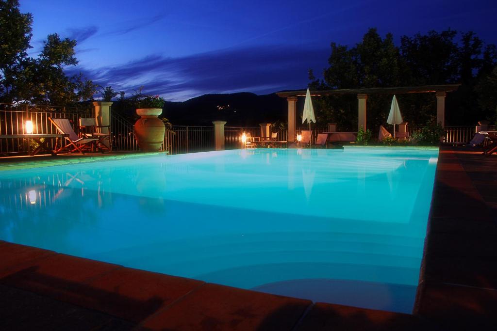 Basen w obiekcie Residence il Poggiolino lub w pobliżu