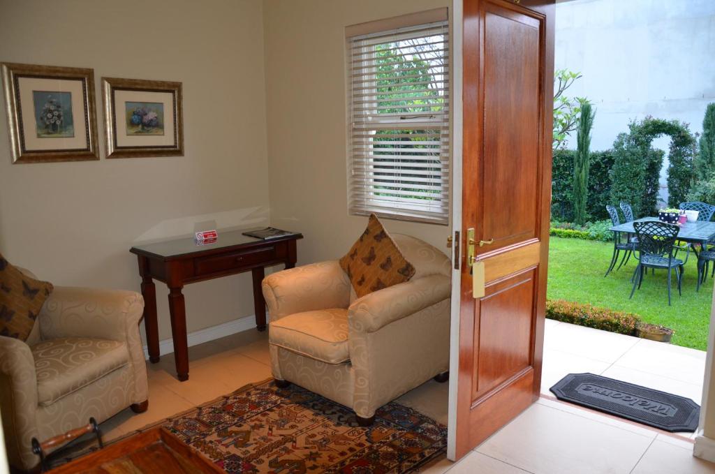 Lemoenkloof Boutique Hotel - Sala Familiar 49