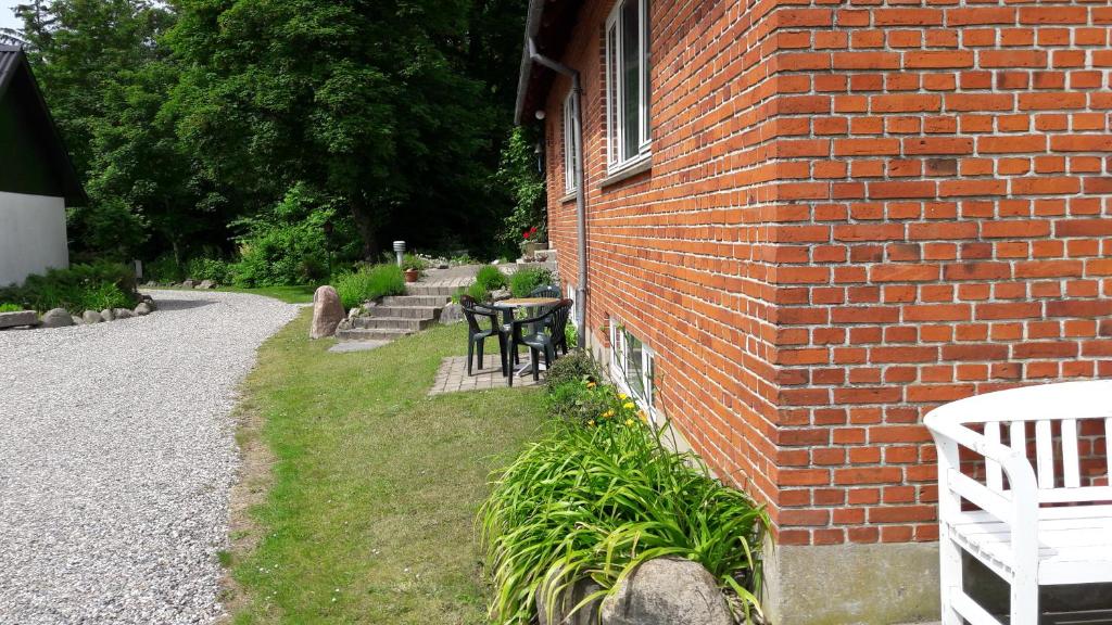 Zahrada ubytování Lyngbjerggaard Ferieboliger - B&B