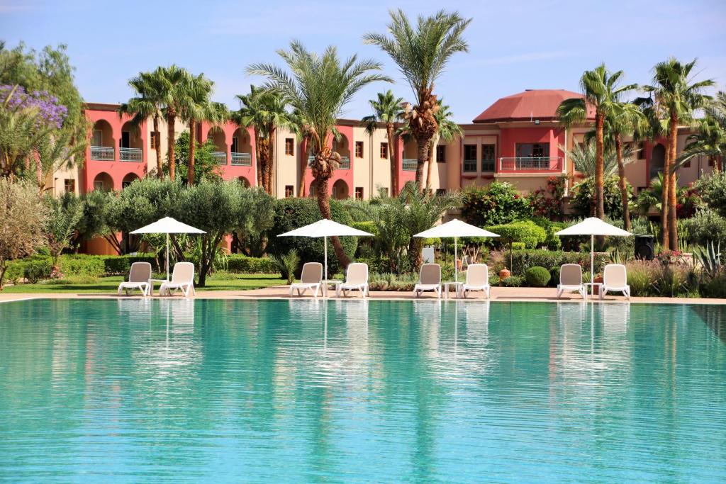 Bazén v ubytování Iberostar Waves Club Palmeraie Marrakech All Inclusive nebo v jeho okolí