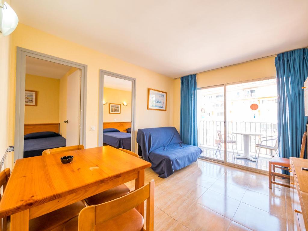 Apartaments AR Easy Borodin (Spanje Lloret de Mar) - Booking.com