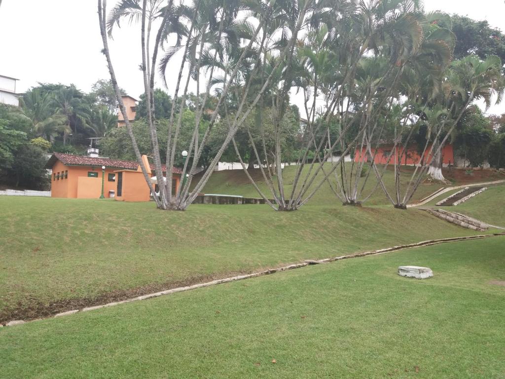  Chalé em Ilhabela - Praia de Itaguassu