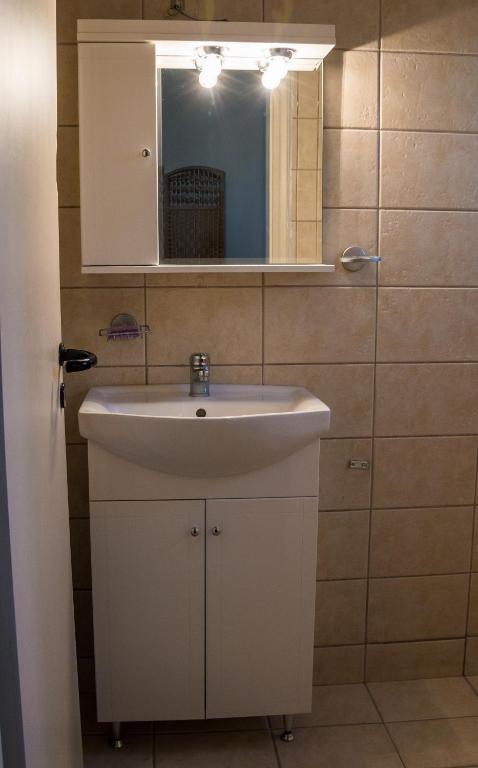 Łazienka w obiekcie Sea View Suite Methana
