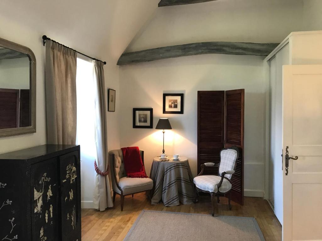Posezení v ubytování Manoir de Rieuzal