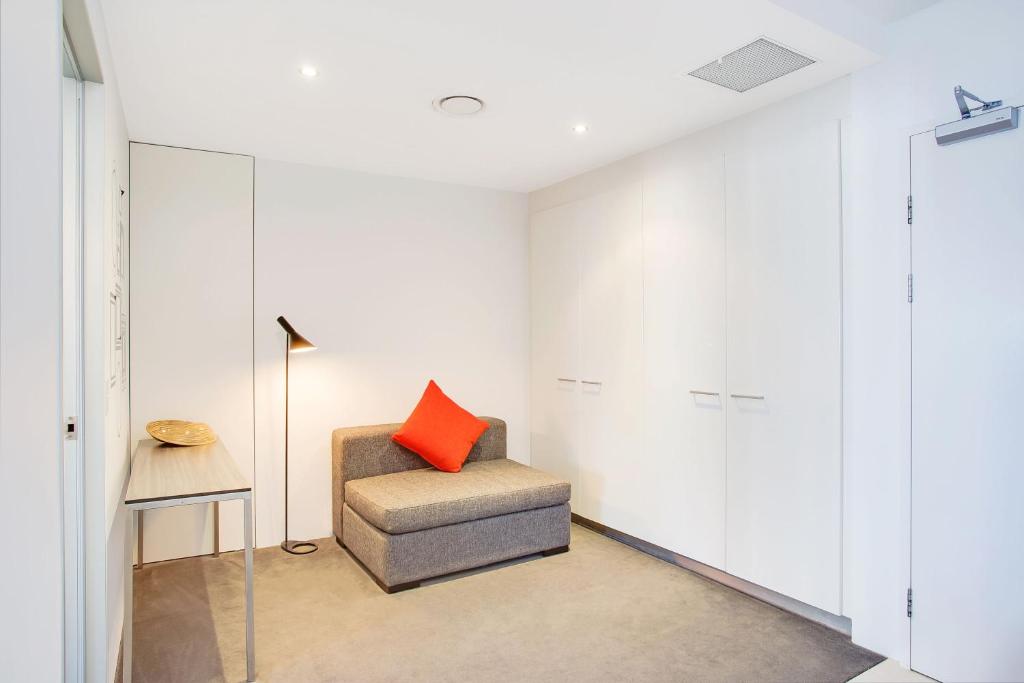 Mantra Circle On Cavill - Resim 43