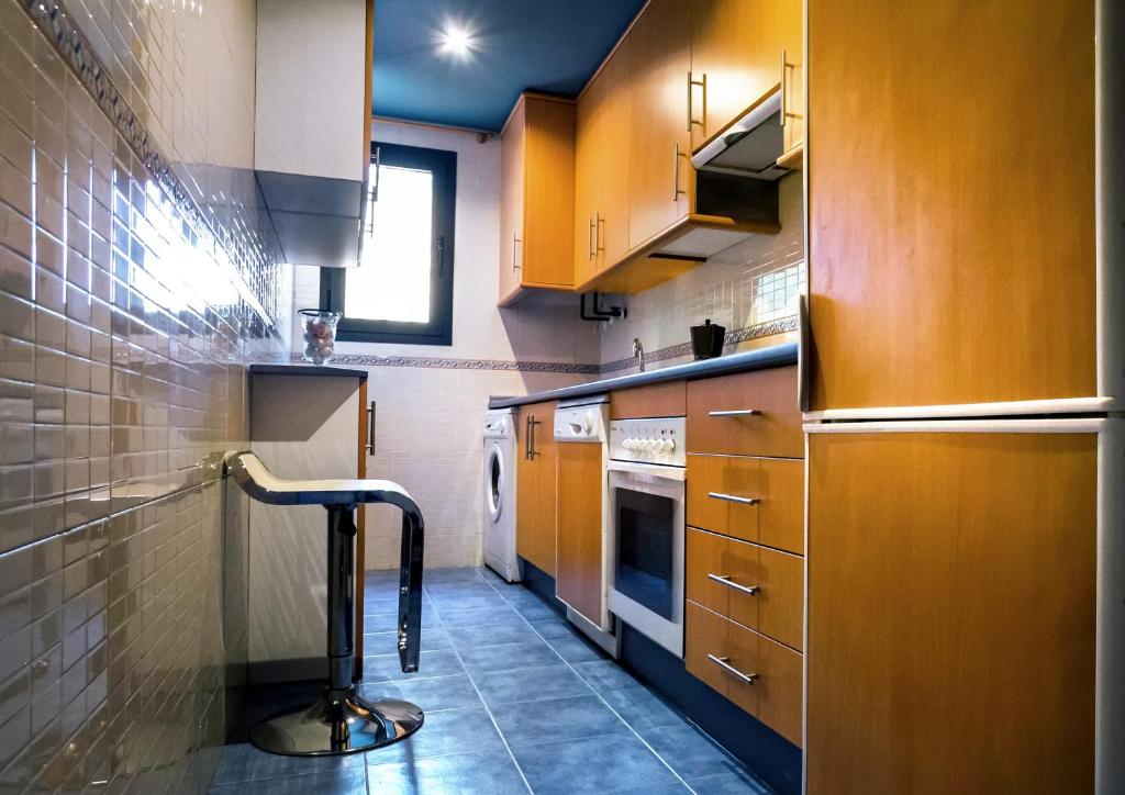 A kitchen or kitchenette at Apartamento San Juan de los Reyes