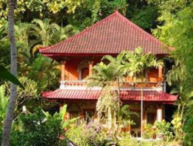 Vườn quanh Pondok Wisata Grya Sari