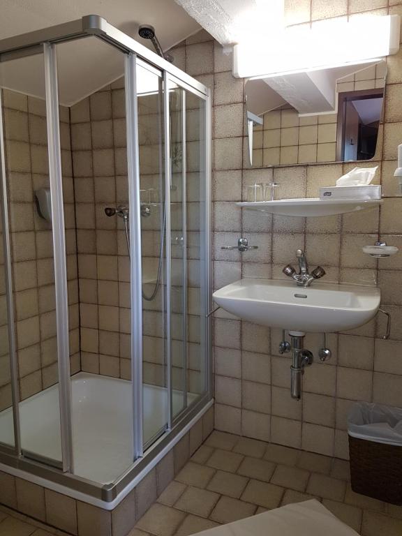 Koupelna v ubytování Sporthotel Pechtl