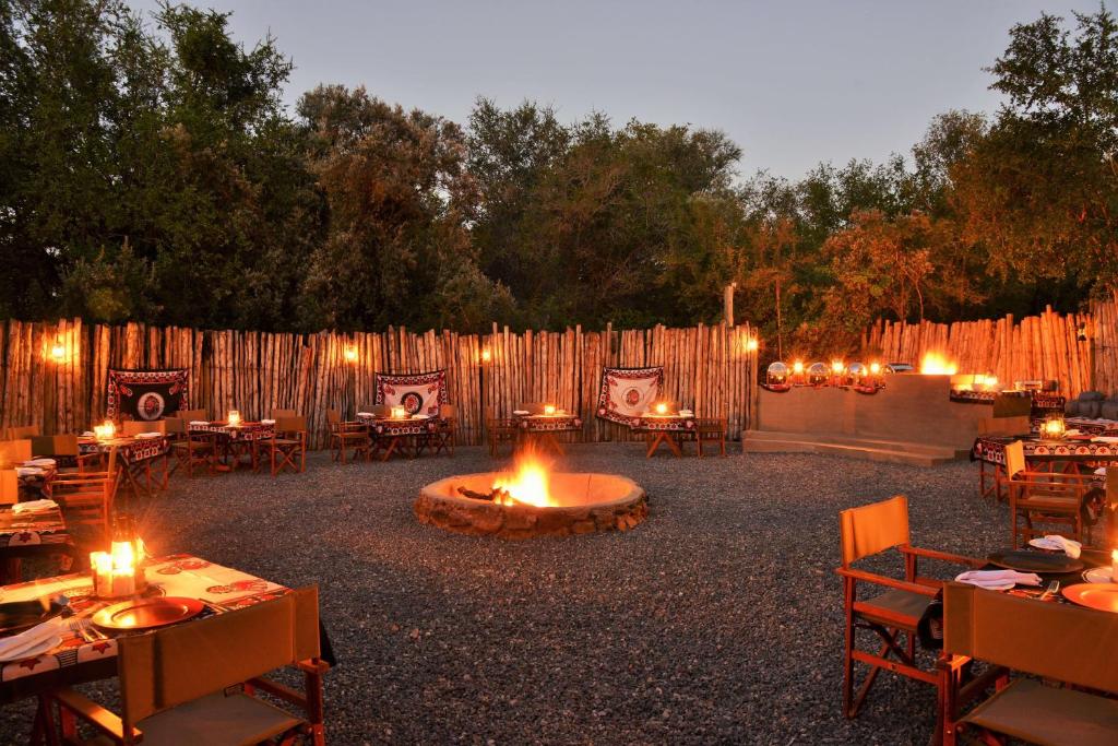 Zahrada ubytování Black Rhino Game Lodge