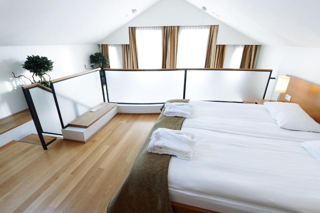 Hotel Reykjavík Centrum - Resim 13