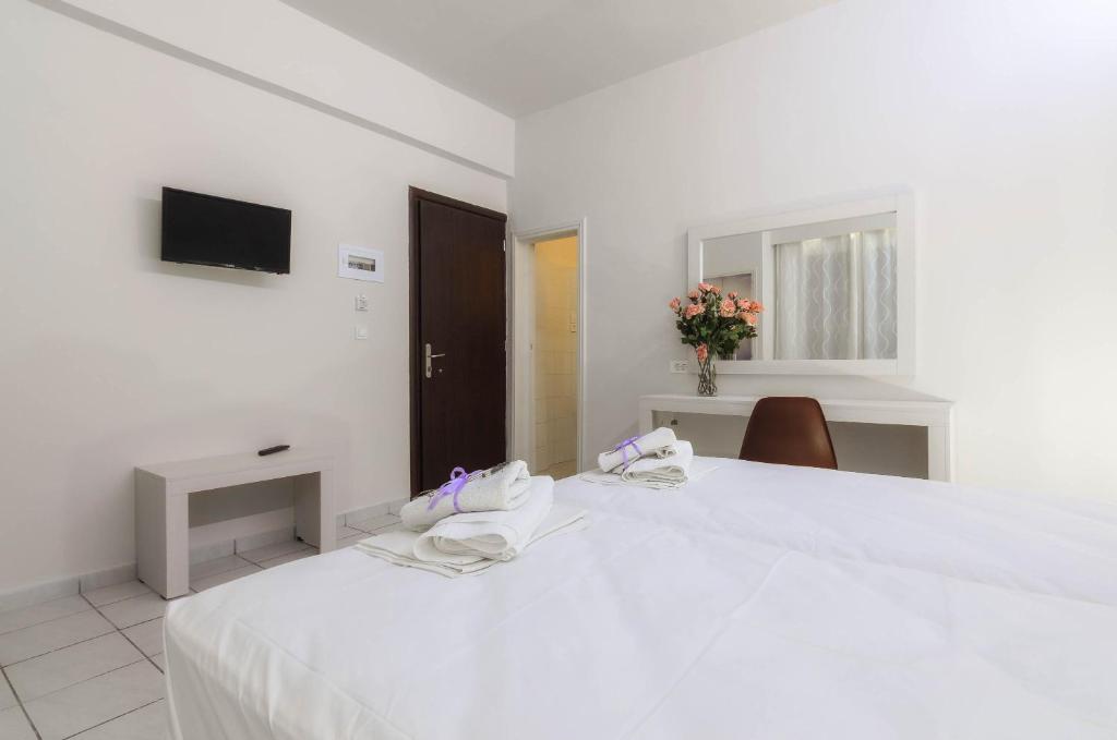 Mouria Studios & Apartments - 5