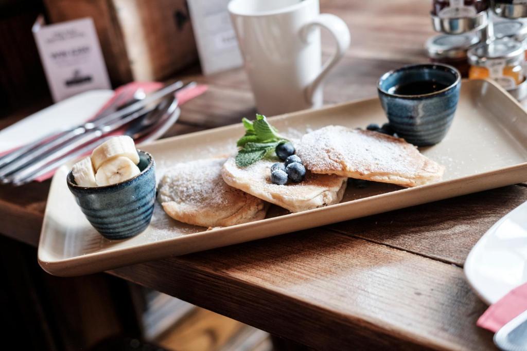 The Mad Hatter Hotel - Resim 42