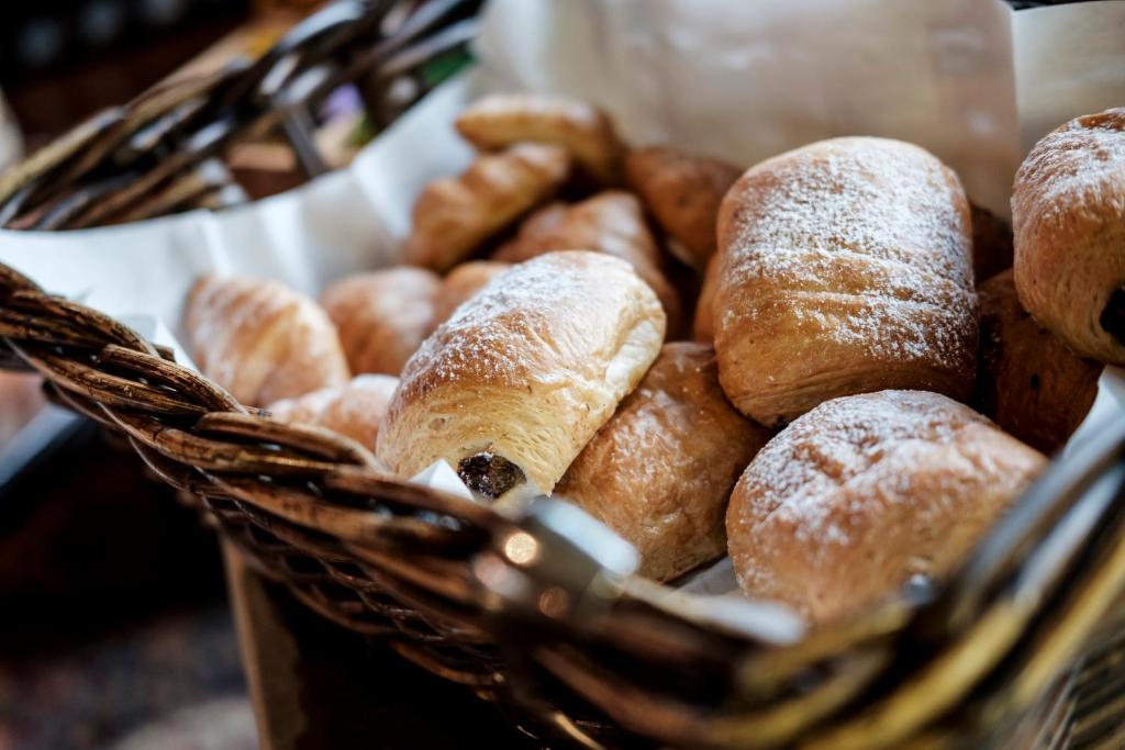 The Mad Hatter Hotel - Resim 44