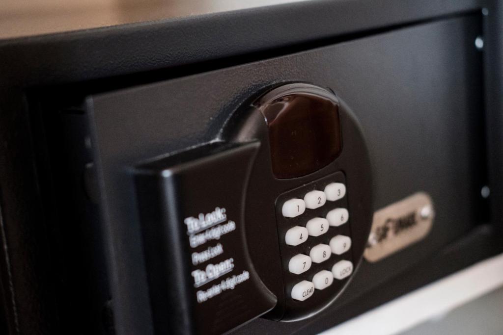 The Mad Hatter Hotel - Resim 30