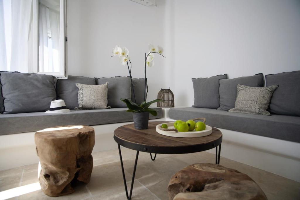 Posedenie v ubytovaní Kalypso Villas