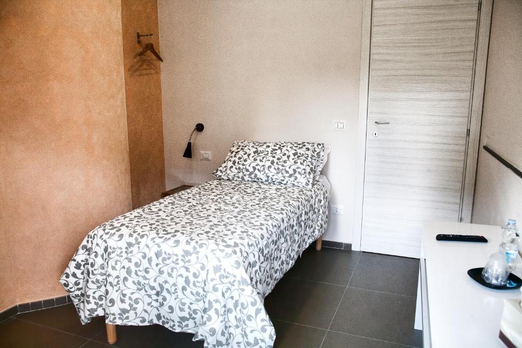 Regina ELENA - Habitación Individual Deluxe Con Balcón