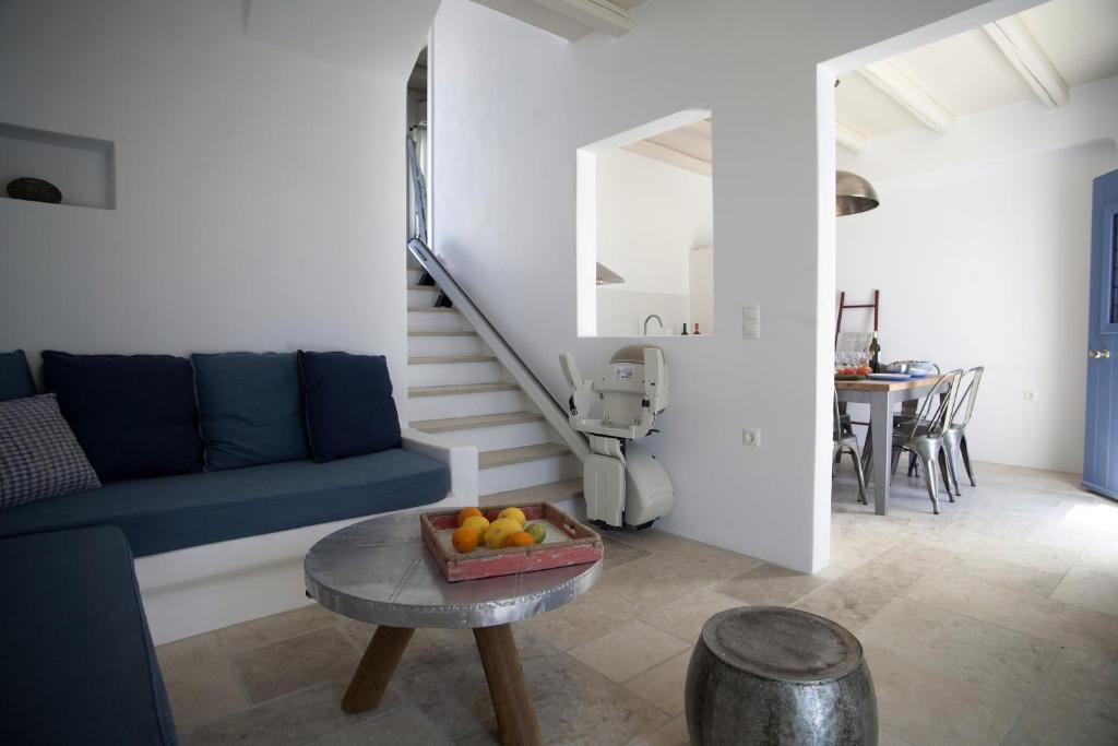 Posedenie v ubytovaní Kalypso Villas
