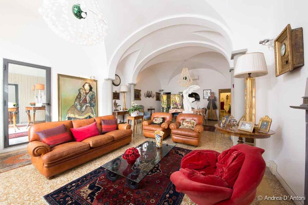 Posezení v ubytování Hotel Il Falchetto