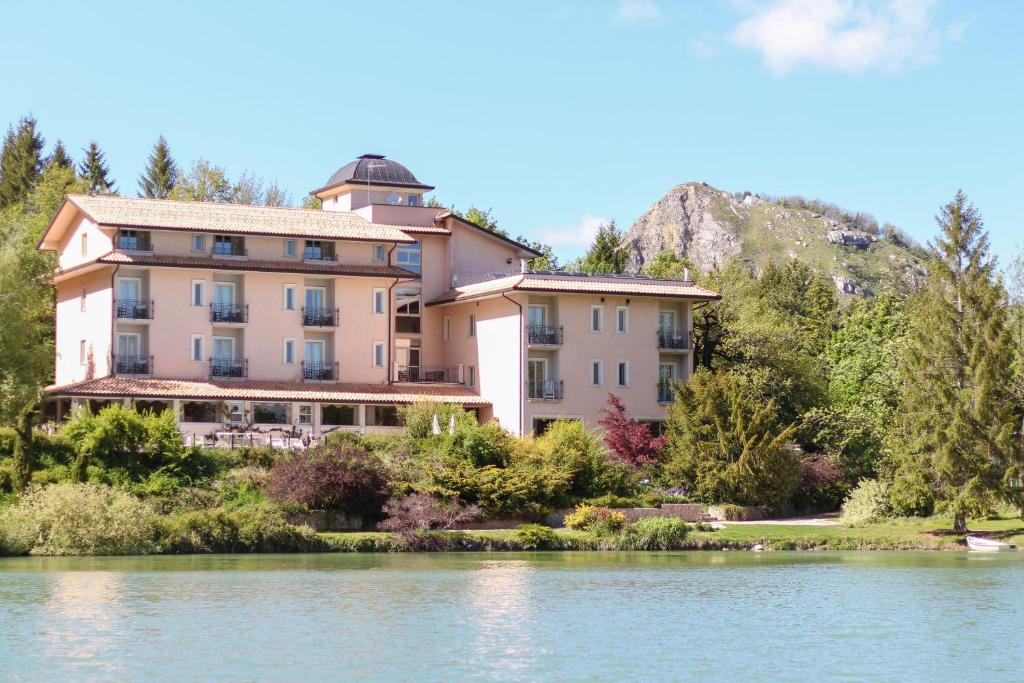 Příroda nedaleko hotelu
