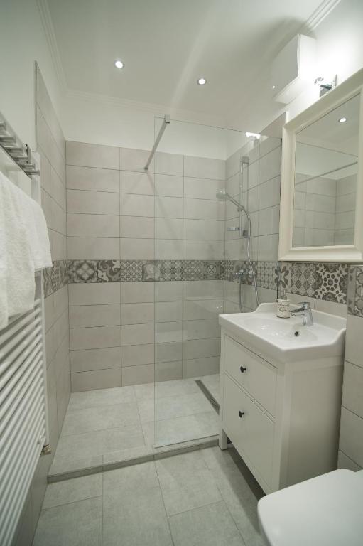 Kúpeľňa v ubytovaní Bródy Apartman