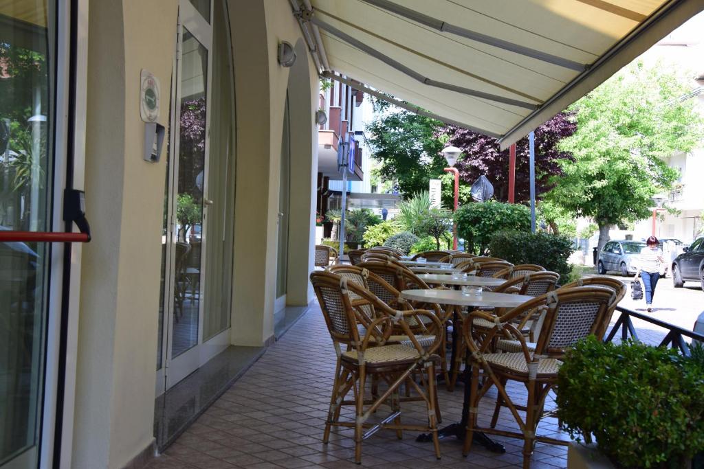 Restaurace v ubytování Hotel Luciana