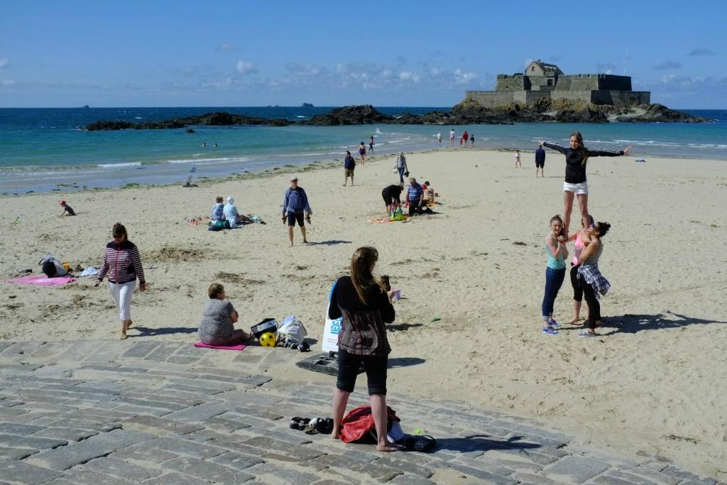Saint-Malo Apartment - アパート