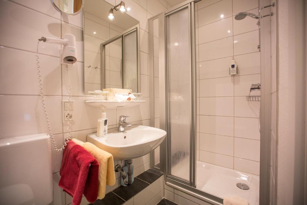 Koupelna v ubytování Hotel Graf Waldersee