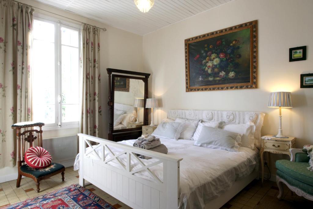 Cama o camas de una habitación en Canal Cottage