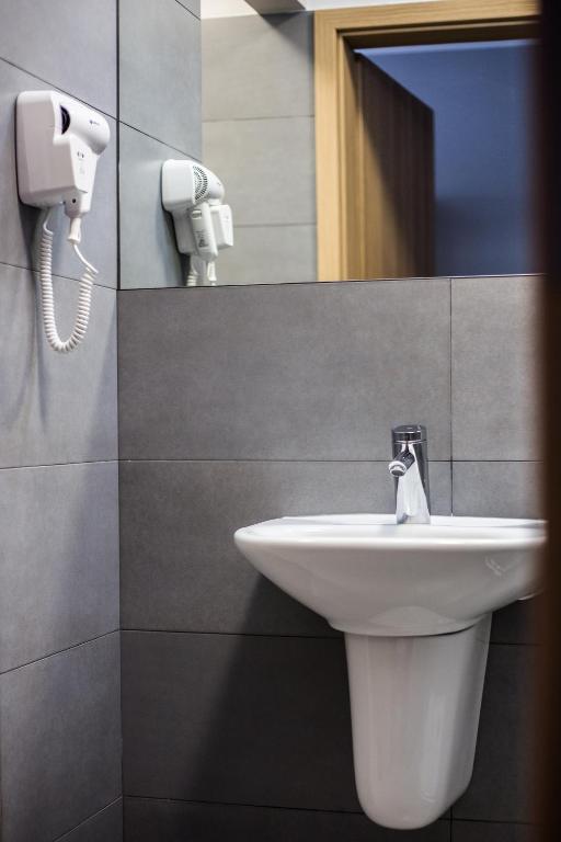 Waw Hotel Airport Okecie - Resim 24