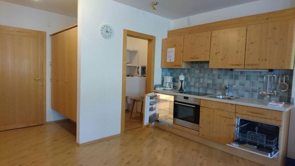 Kuchyň nebo kuchyňský kout v ubytování Appartementhotel Hechenberg
