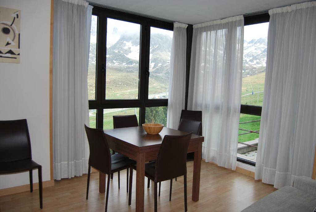Confortables Princesa - Apartamento Con Mountain View