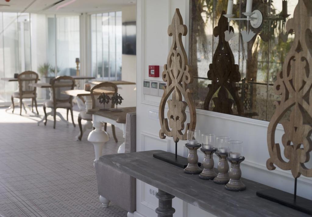 Restaurace v ubytování Ena Boutique Hotel & Residences