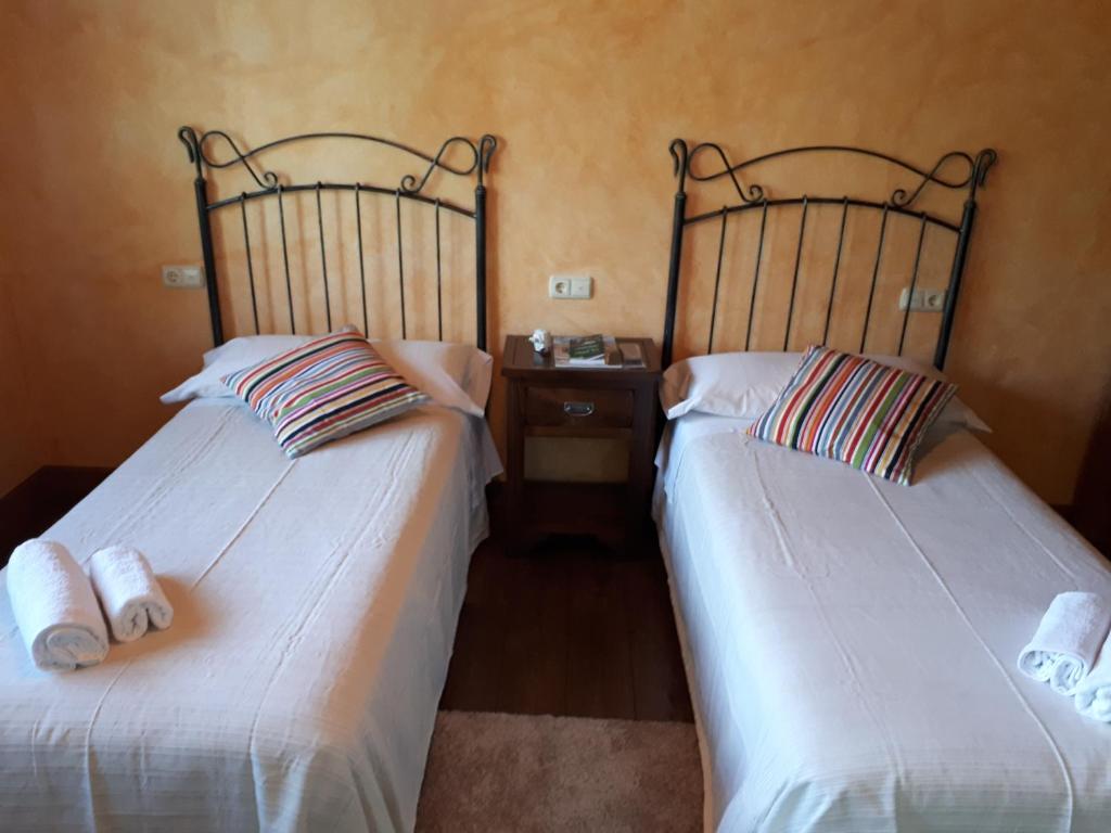 Pension Vilanova - Habitación Doble Superior Con Baño Privado