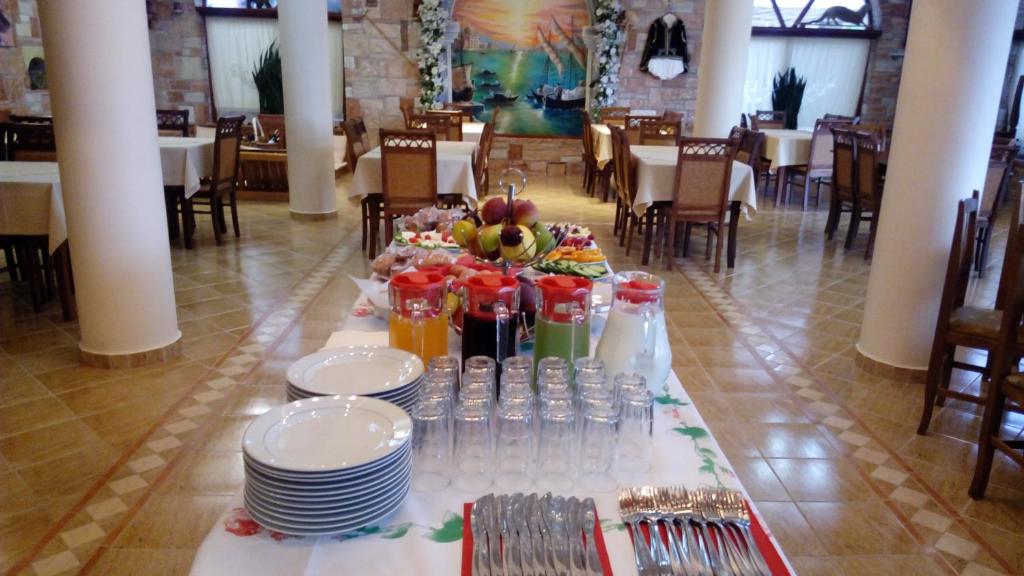 Menjar a l'hotel o a prop