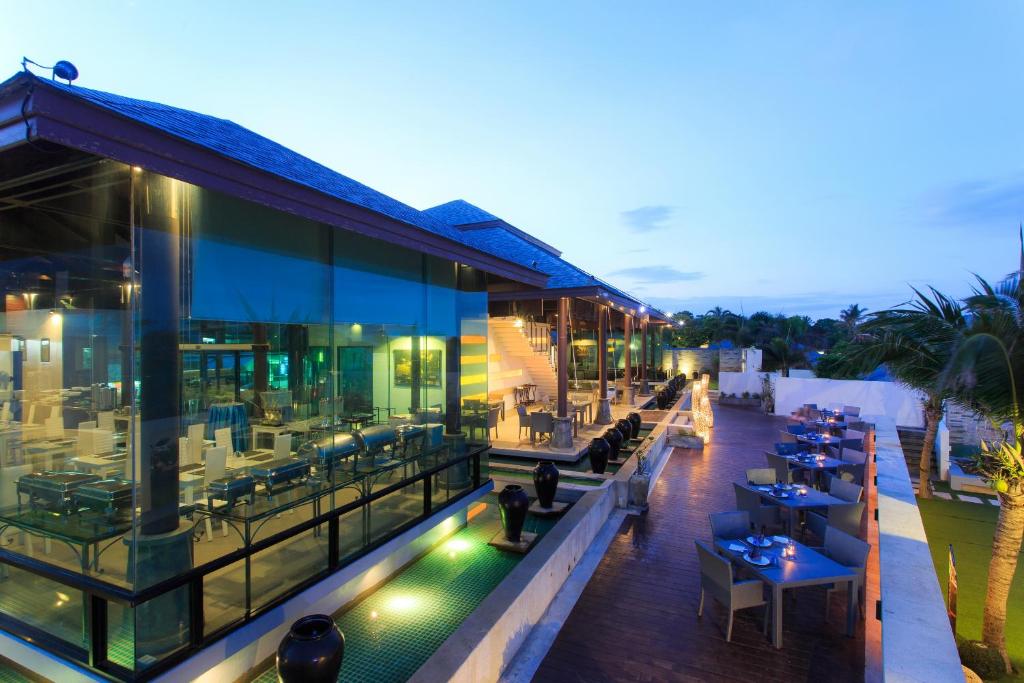 Restaurace v ubytování Samui Resotel Beach Resort