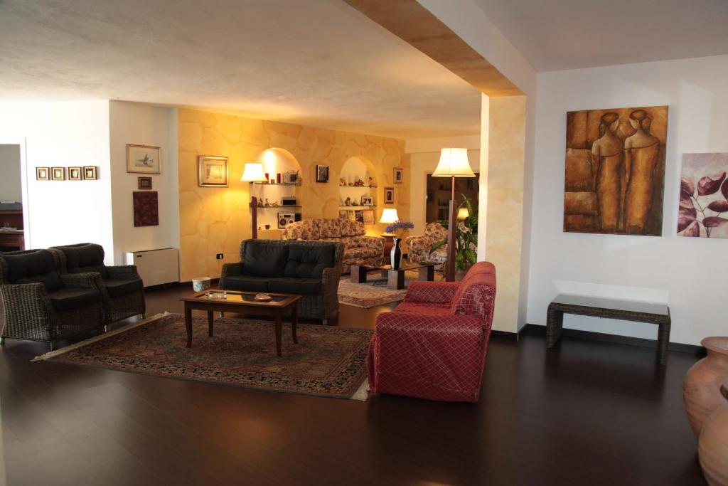 Część wypoczynkowa w obiekcie Bed And Breakfast casagalez