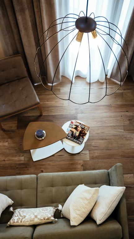 Filoxenion Luxury Rooms & Lofts - 15