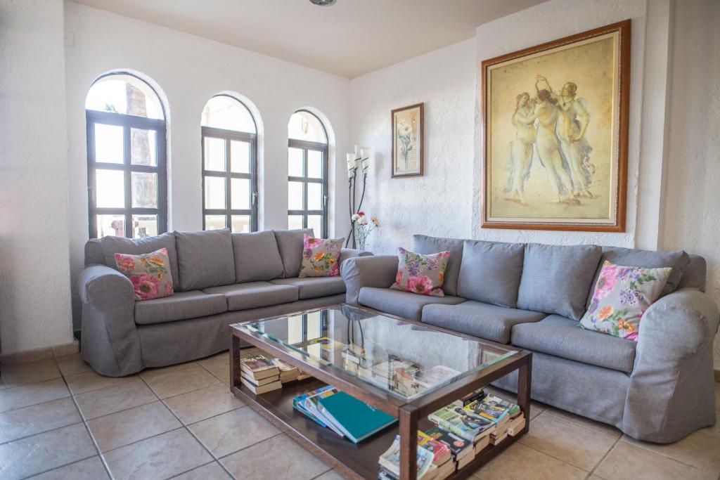 Posezení v ubytování Creta Aquamarine Hotel