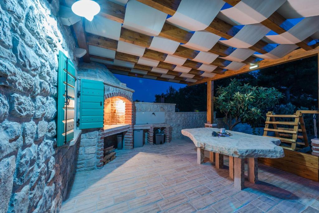 Fotografie z fotogalerie ubytování Villa Dumina v destinaci Sukošan
