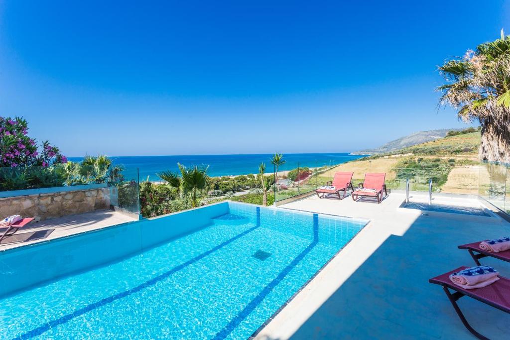 The swimming pool at or close to Sea View Villas