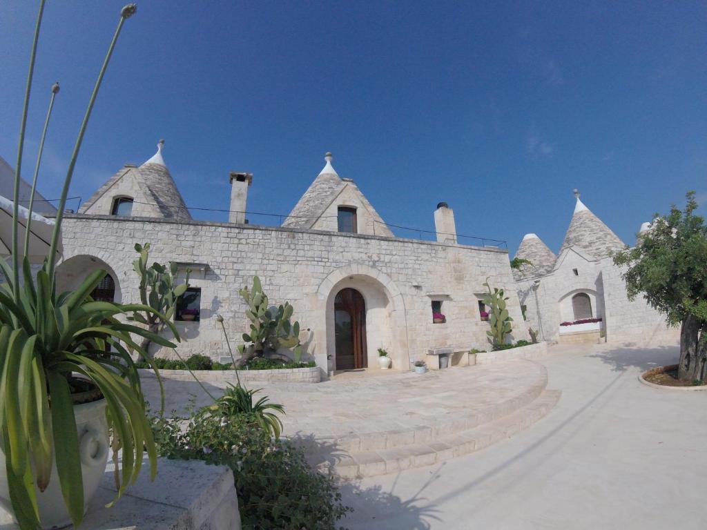 Foto dalla galleria di B&B Via dei Trulli a Cisternino