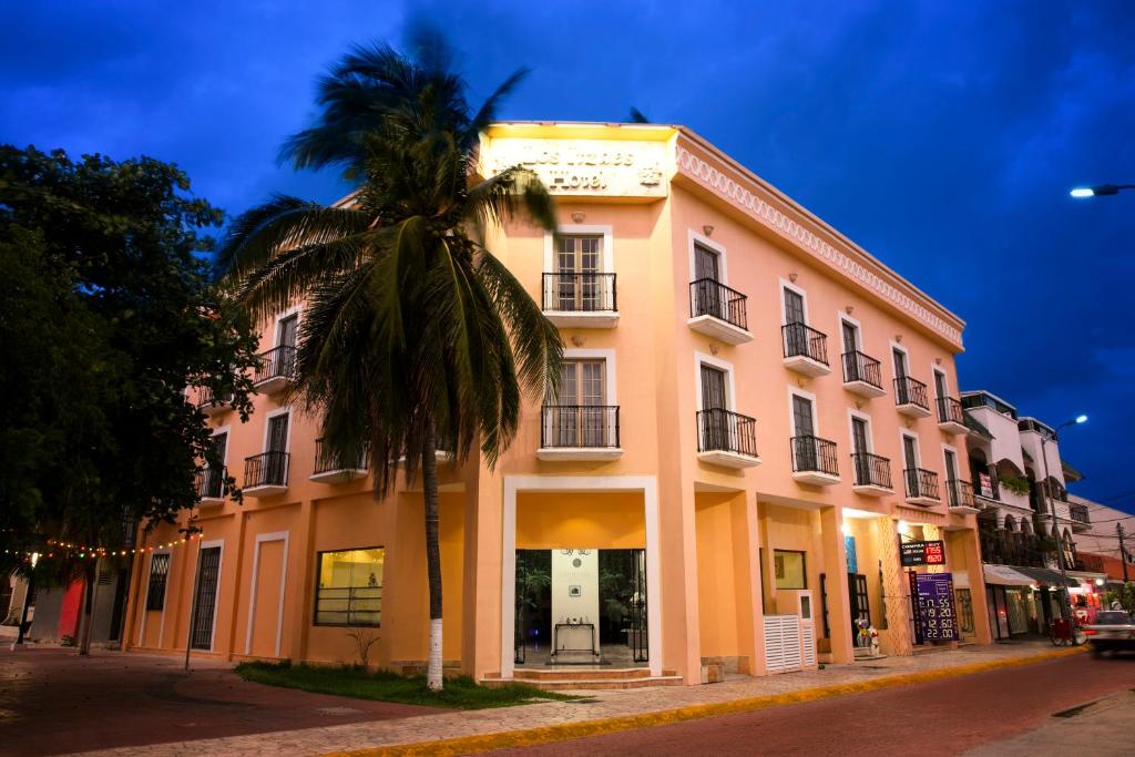 Hotel Los Itzaes by 5th av photo