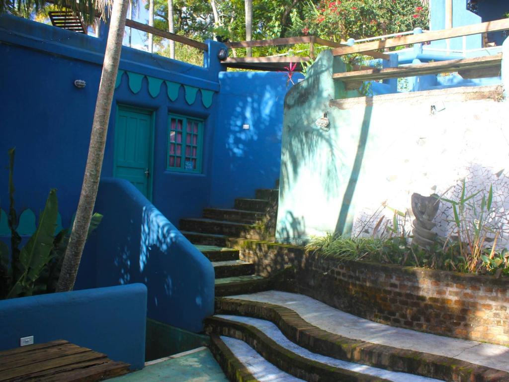  Azur Guesthouse