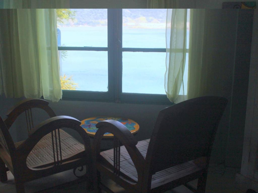  Azur Guesthouse