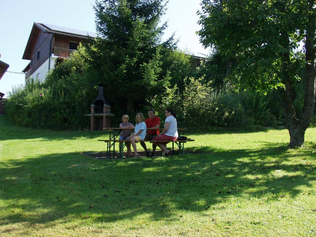 Zahrada ubytování Apartmenthaus Weber